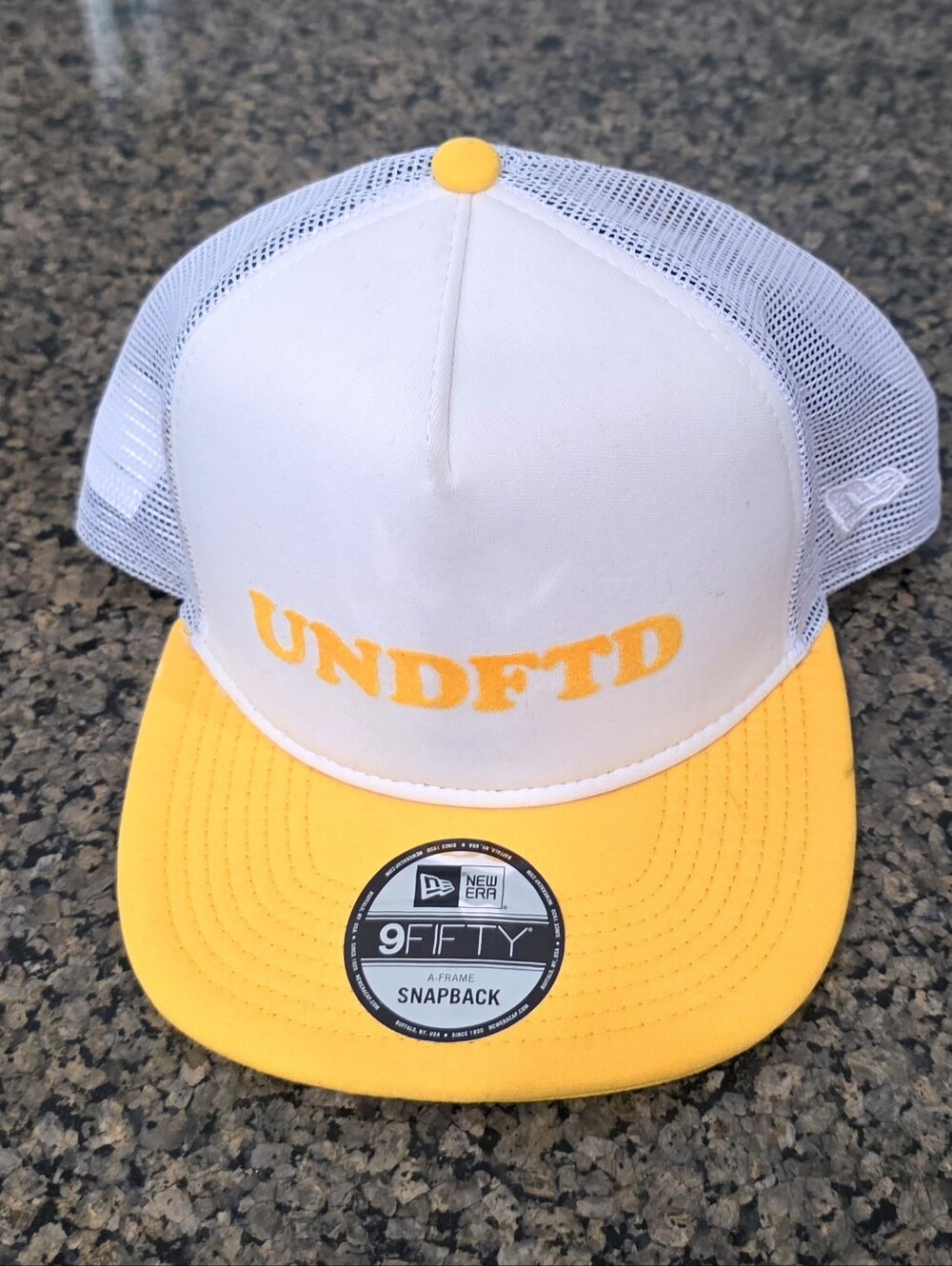 Undefeated x New Era 9FIFTY snapback trucker hat exclusive Limited Edition Rare